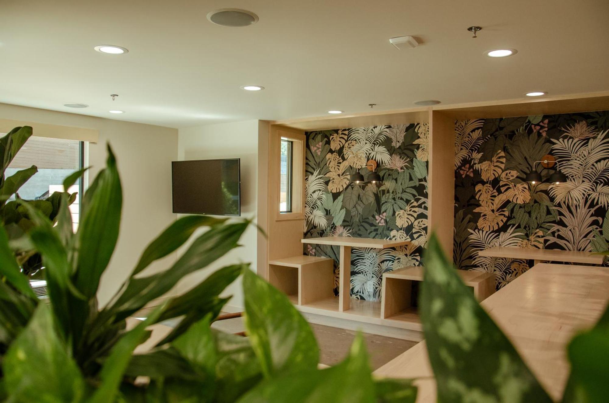 Brut Hotel Tulsa Ngoại thất bức ảnh