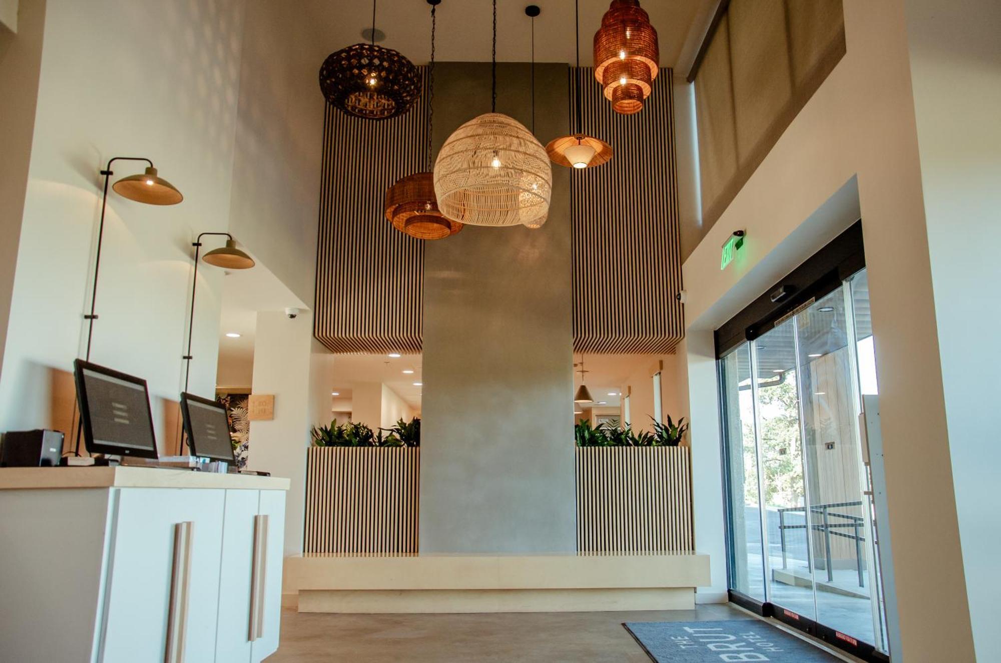 Brut Hotel Tulsa Ngoại thất bức ảnh