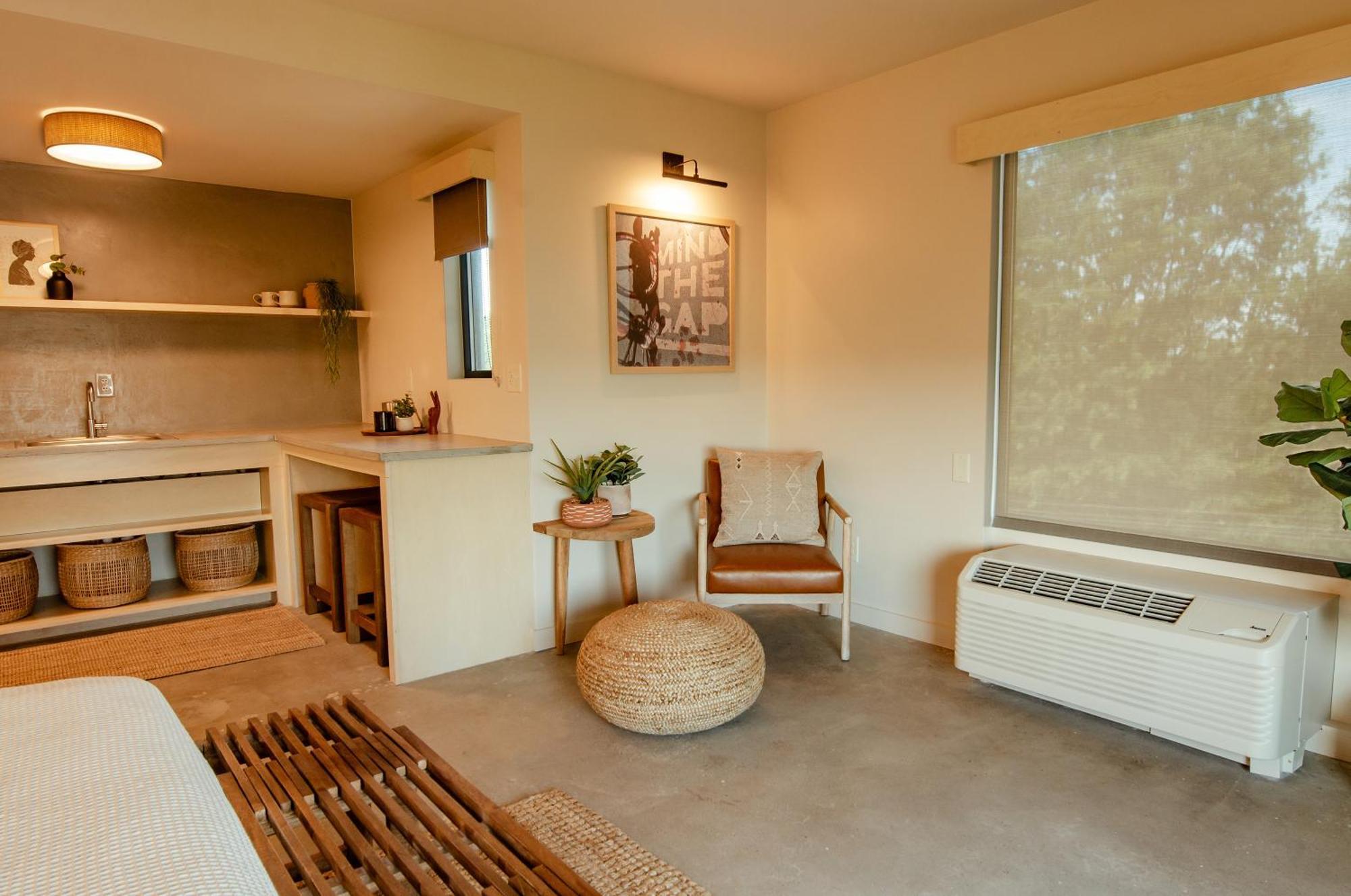 Brut Hotel Tulsa Ngoại thất bức ảnh